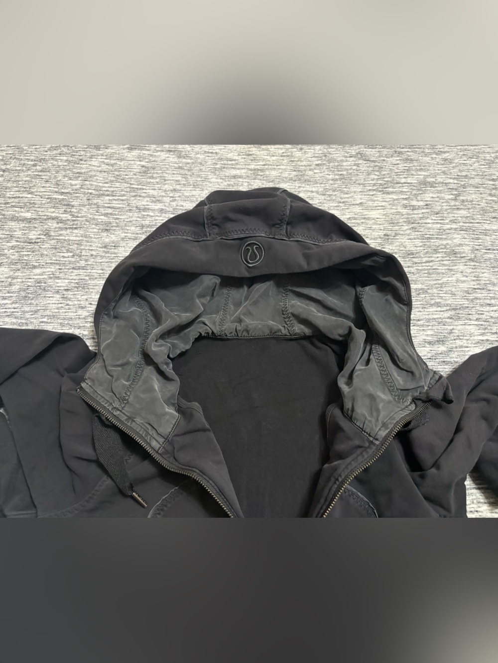 Lululemon Older Style Zip Up Hooded Jacket Long Length Size 6 - Picture 5 of 6